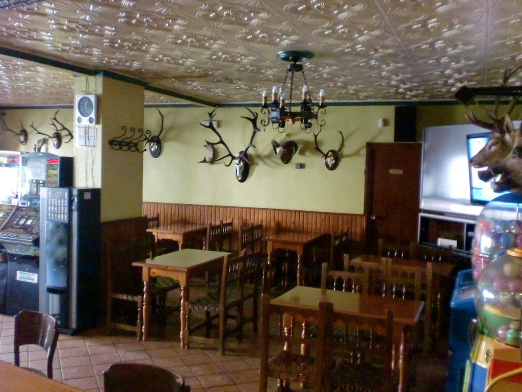 Alcaracejos 拉斯特雷斯霍塔斯旅舍酒店 外观 照片